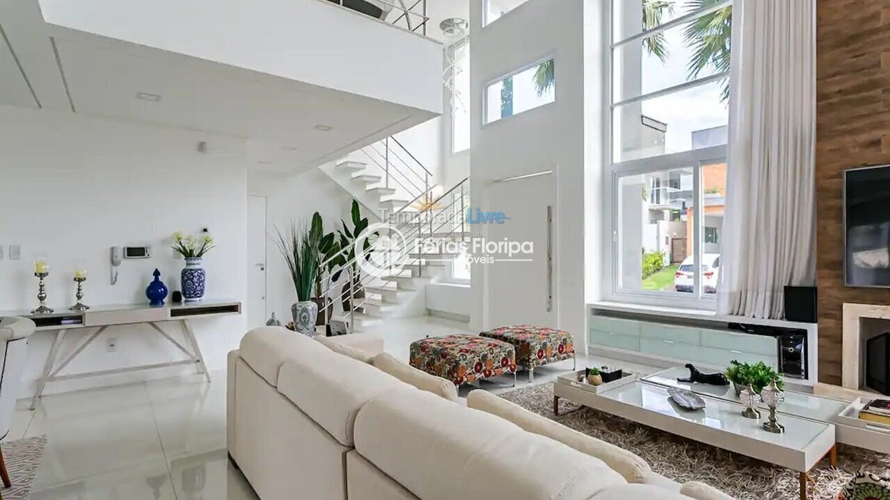 House for vacation rental in Florianópolis (Rio Tavares)