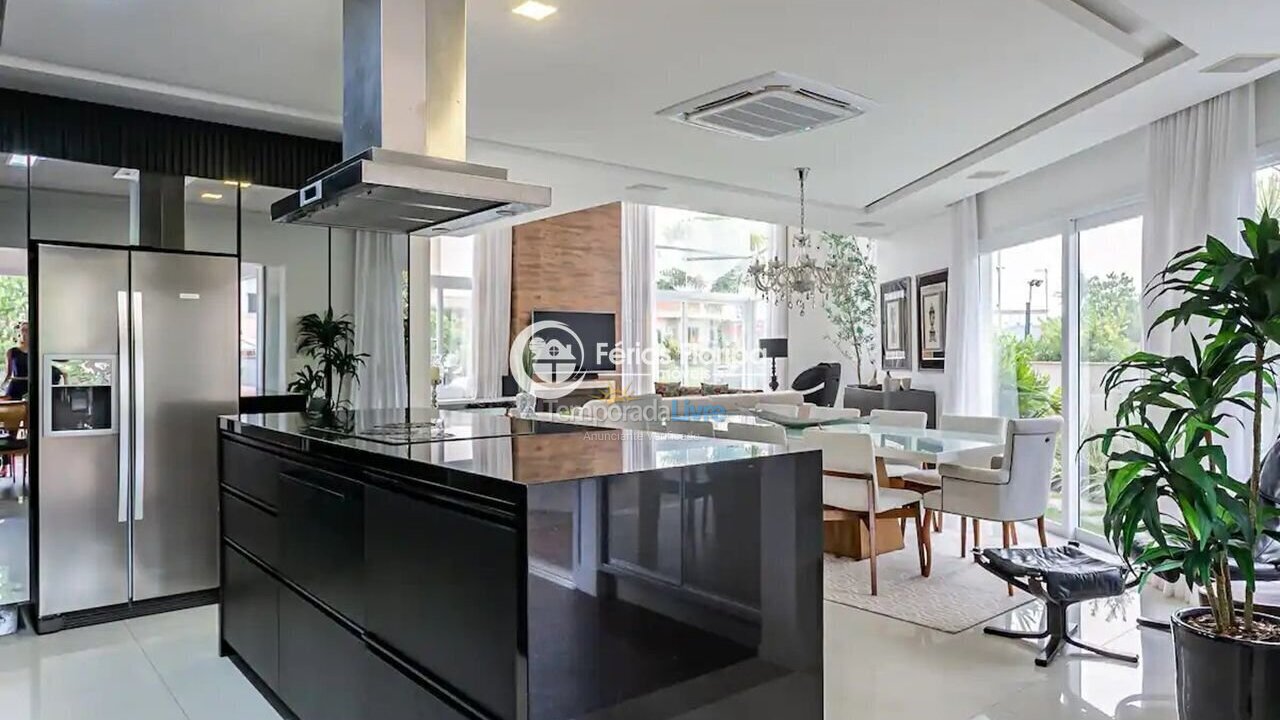 House for vacation rental in Florianópolis (Rio Tavares)