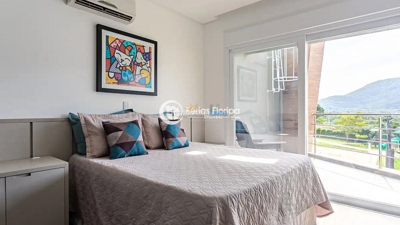 House for vacation rental in Florianópolis (Rio Tavares)
