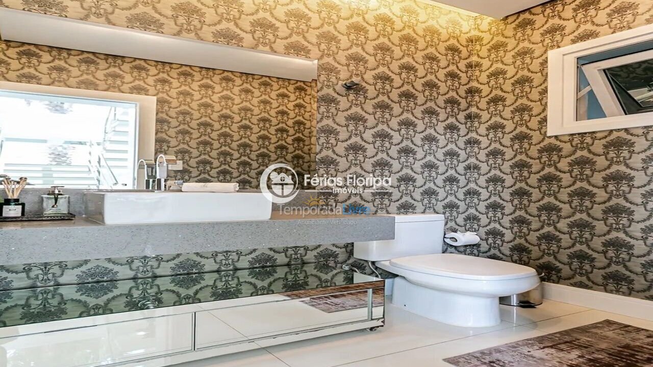 House for vacation rental in Florianópolis (Rio Tavares)