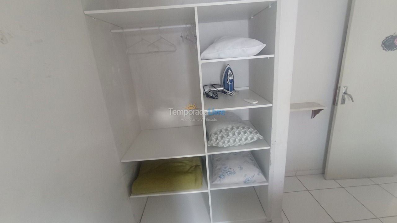 Apartamento para aluguel de temporada em Balneário Camboriú (Praia Central)