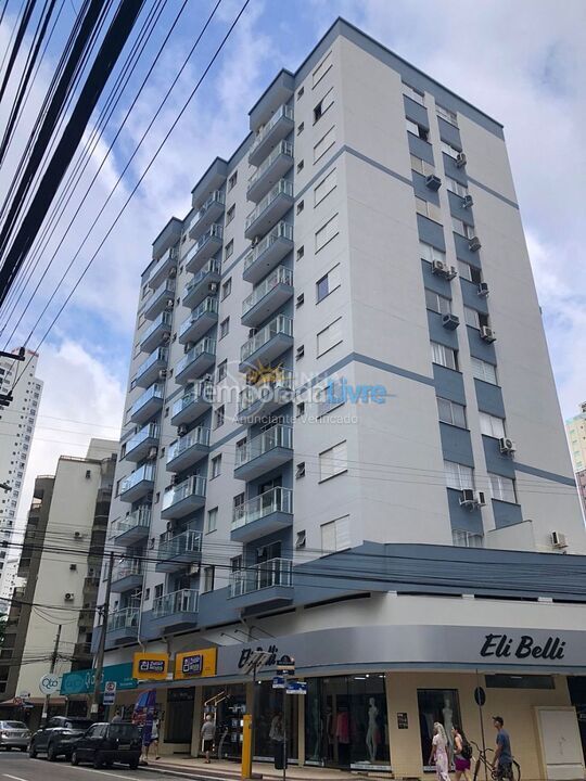 Apartamento para aluguel de temporada em Balneário Camboriú (Praia Central)