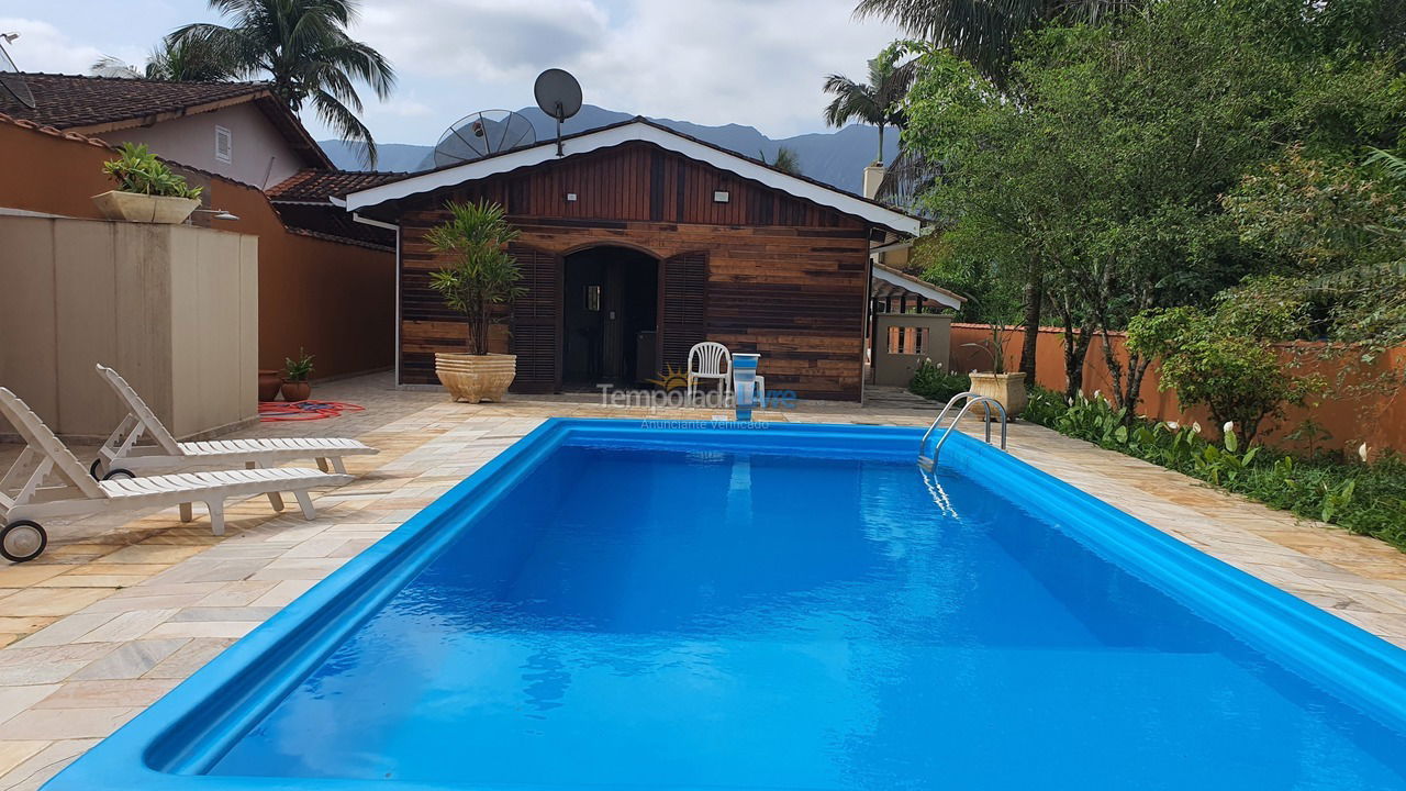 Casa para alquiler de vacaciones em Bertioga (Condominio Morada da Praia)