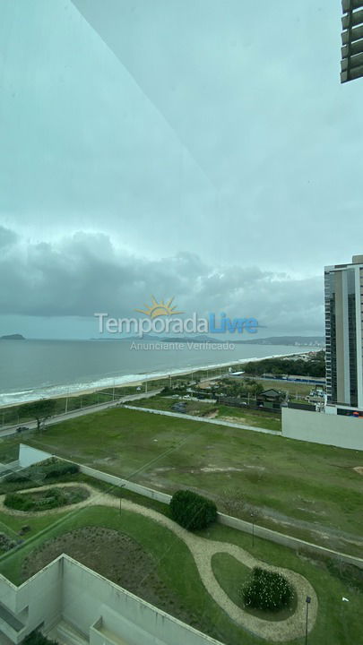 Apartment for vacation rental in Balneário Piçarras (Itacolomi)