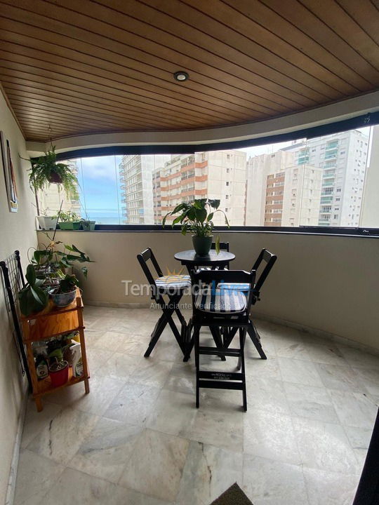 Apartamento para aluguel de temporada em Guarujá (Pitangueiras)