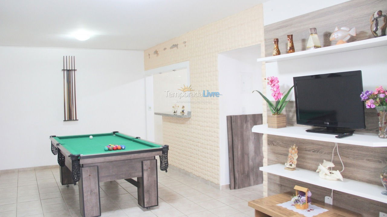 Apartment for vacation rental in Itapema (Meia Praia)