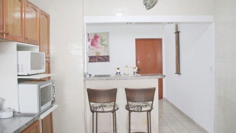 APARTMENT FOR UP TO 8 PEOPLE IN THE CENTER OF MEIA PRAIA