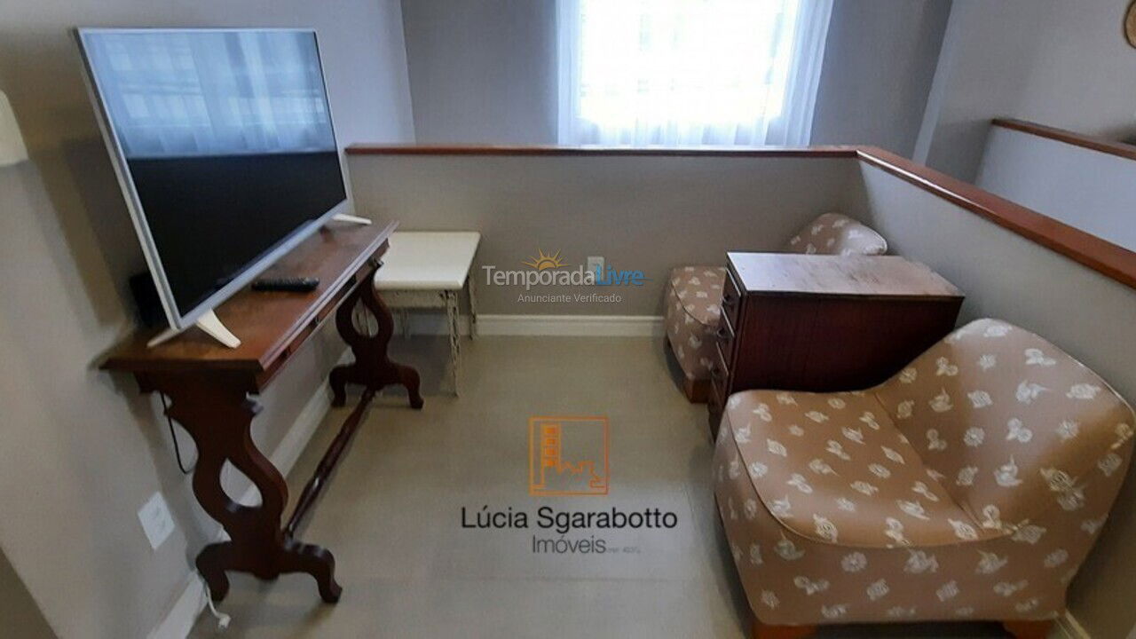 Apartment for vacation rental in Balneário Camboriú (Centro)