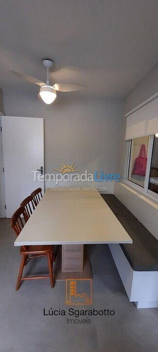 Apartamento para aluguel de temporada em Balneário Camboriú (Centro)