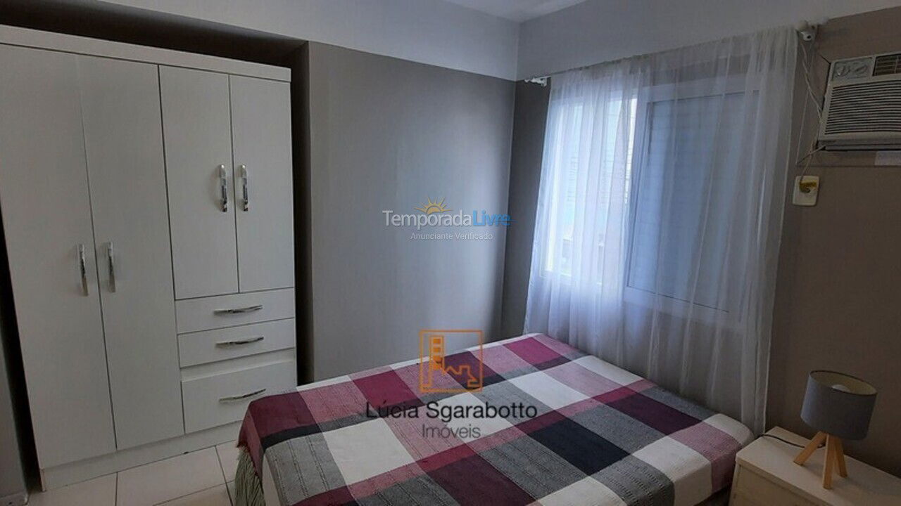 Apartment for vacation rental in Balneário Camboriú (Centro)