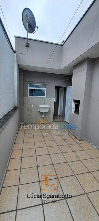 Apartamento para aluguel de temporada em Balneário Camboriú (Centro)