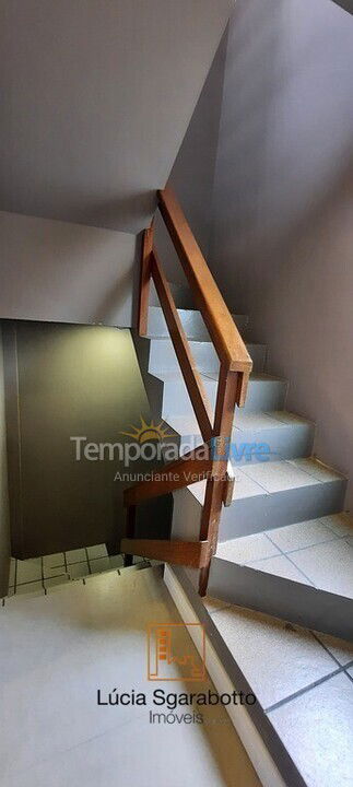 Apartamento para aluguel de temporada em Balneário Camboriú (Centro)