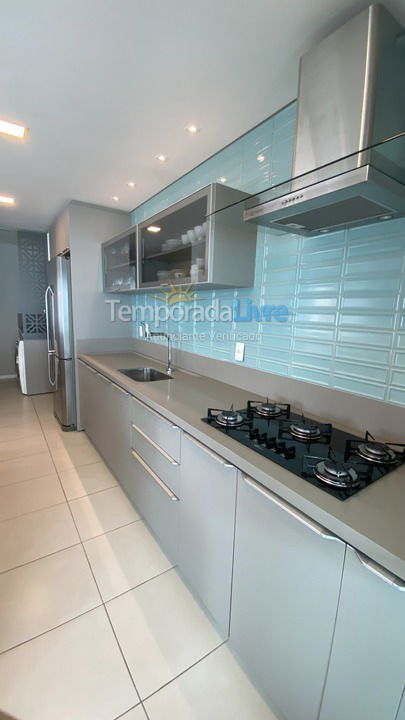 Apartment for vacation rental in Balneário Piçarras (Itacolomi)