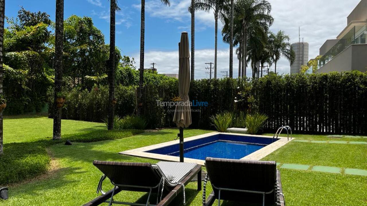 House for vacation rental in São Sebastião (Praia da Baleia)