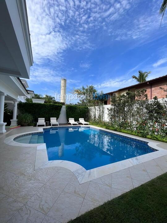 Casa para alquiler de vacaciones em São Sebastião (Praia da Baleia)