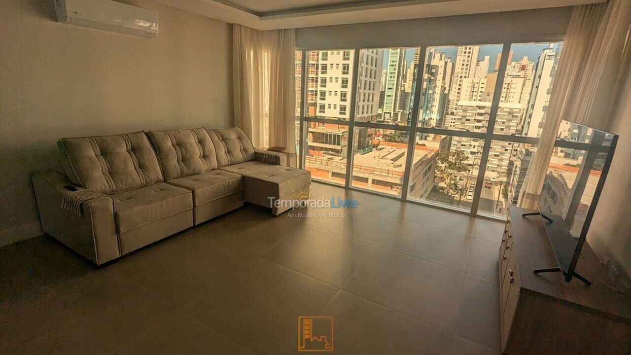 Apartment for vacation rental in Balneário Camboriú (Centro)