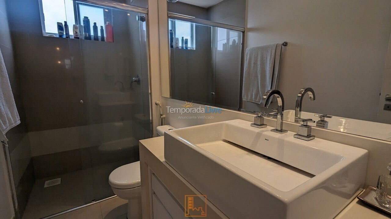 Apartment for vacation rental in Balneário Camboriú (Centro)