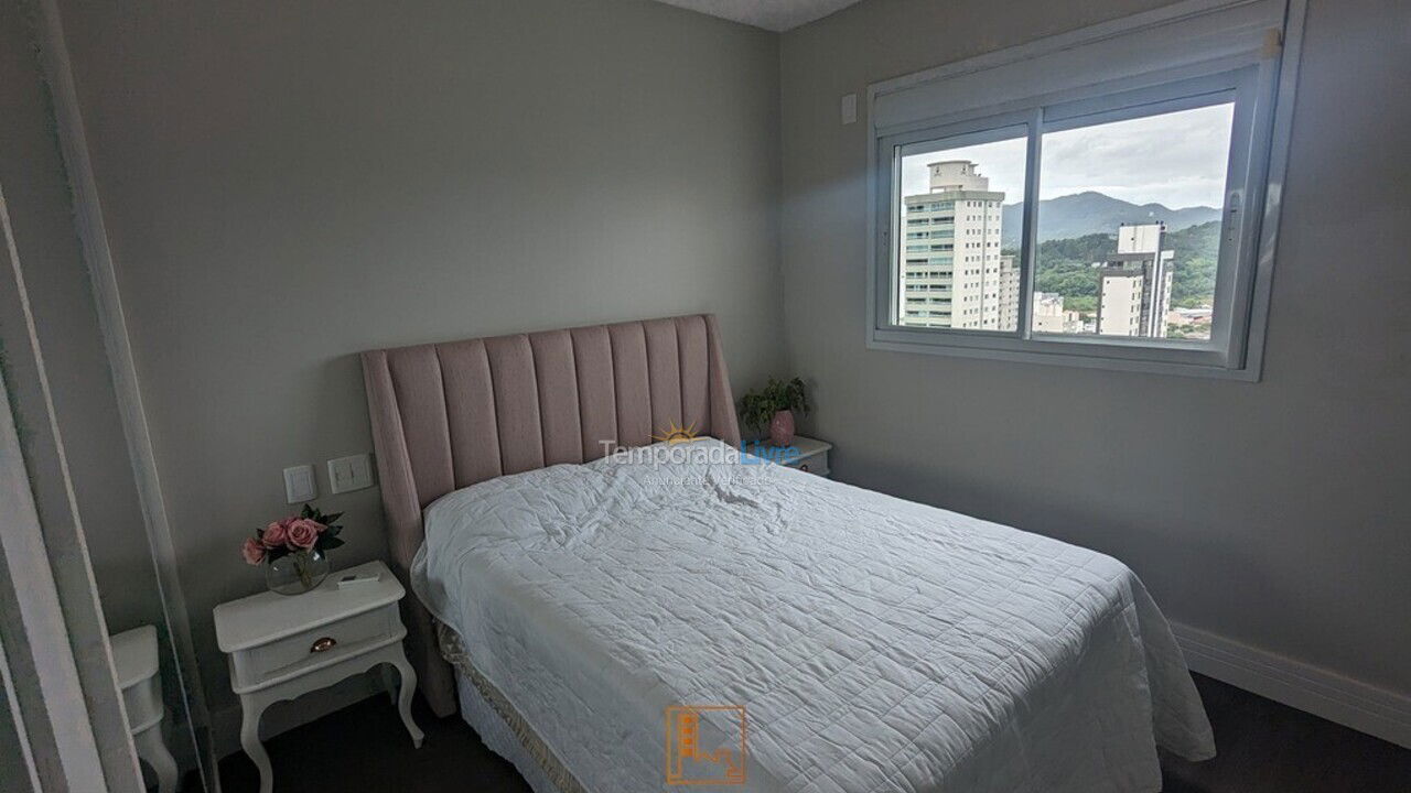 Apartment for vacation rental in Balneário Camboriú (Centro)