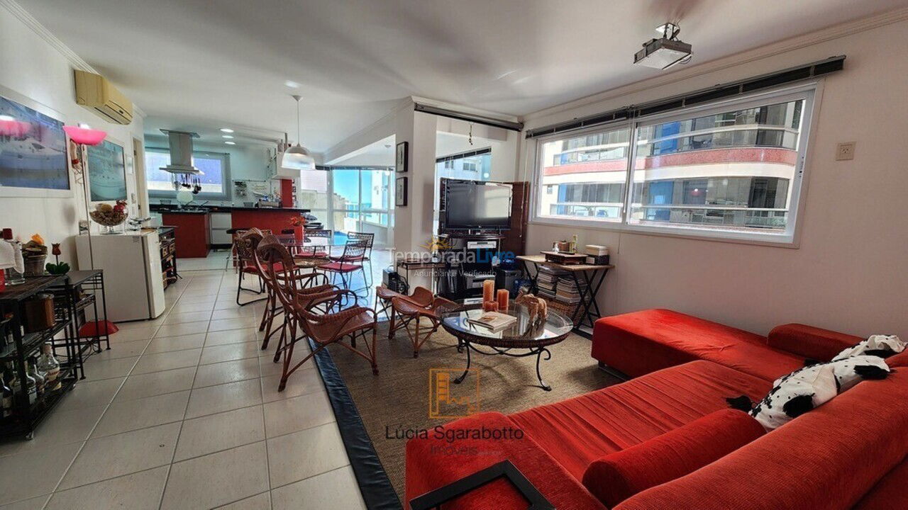 Apartment for vacation rental in Balneário Camboriú (Centro)