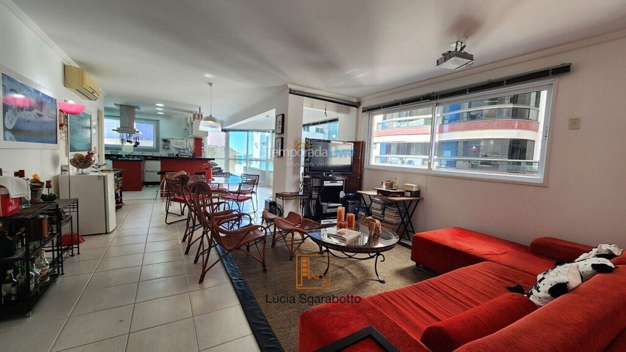 Apartment for vacation rental in Balneário Camboriú (Centro)