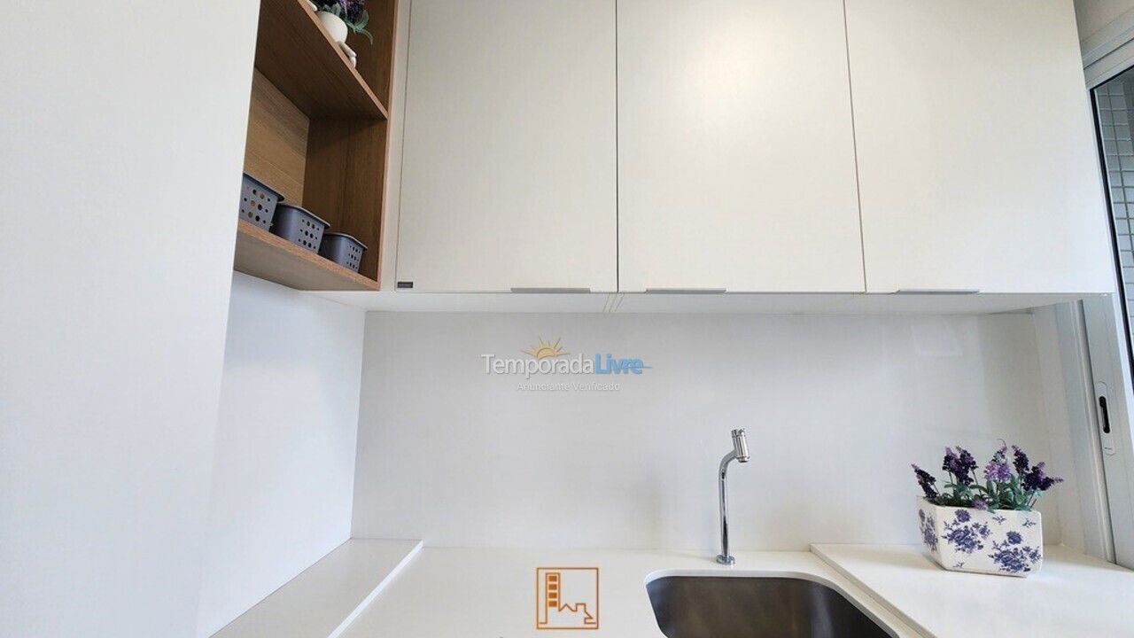 Apartment for vacation rental in Balneário Camboriú (Centro)