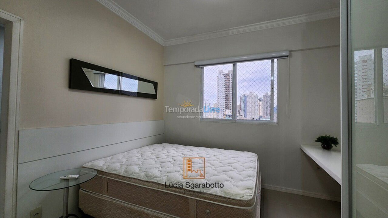 Apartment for vacation rental in Balneário Camboriú (Centro)