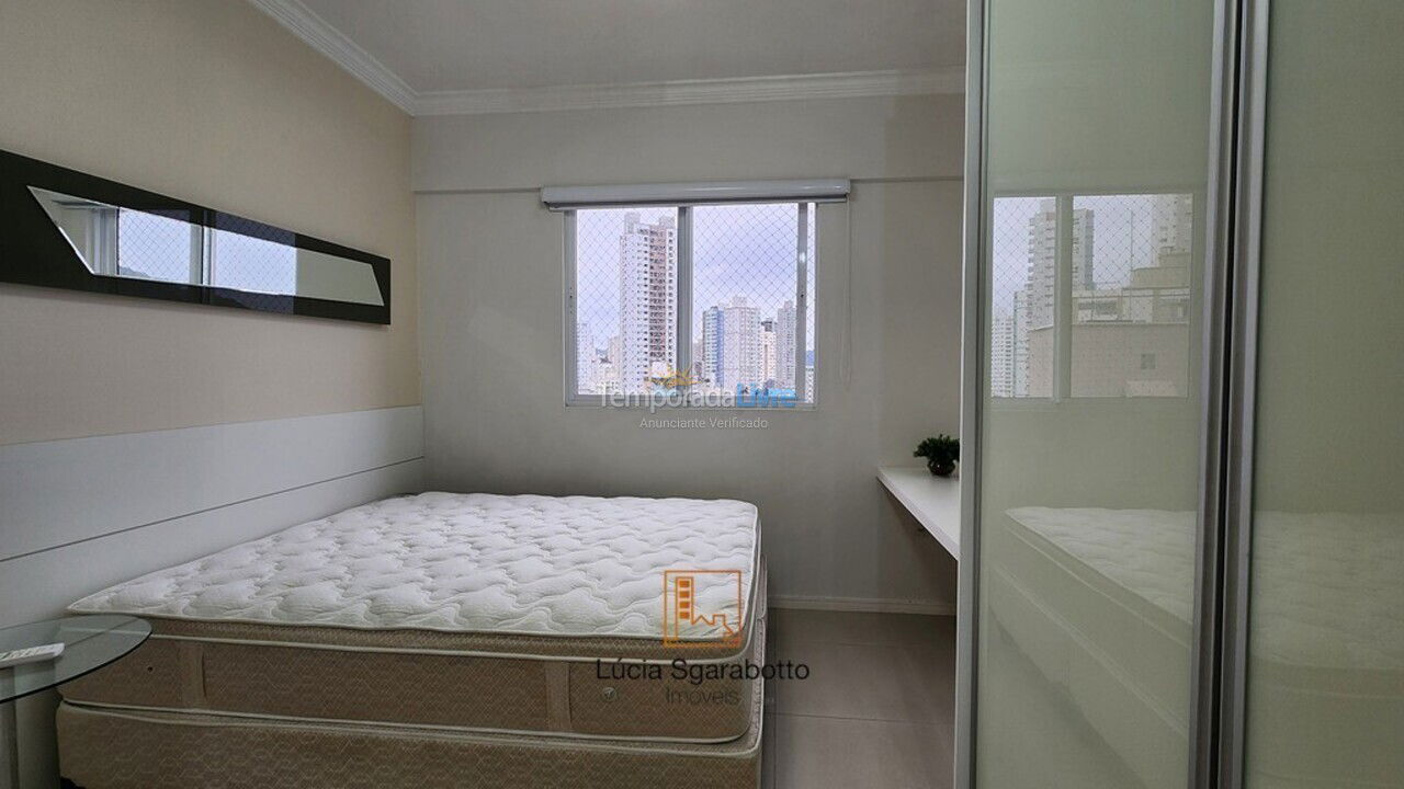 Apartment for vacation rental in Balneário Camboriú (Centro)