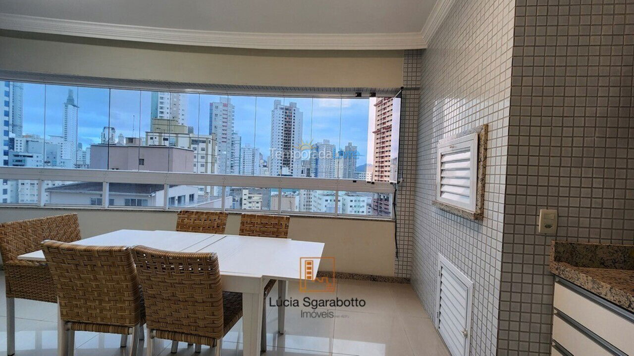 Apartment for vacation rental in Balneário Camboriú (Centro)