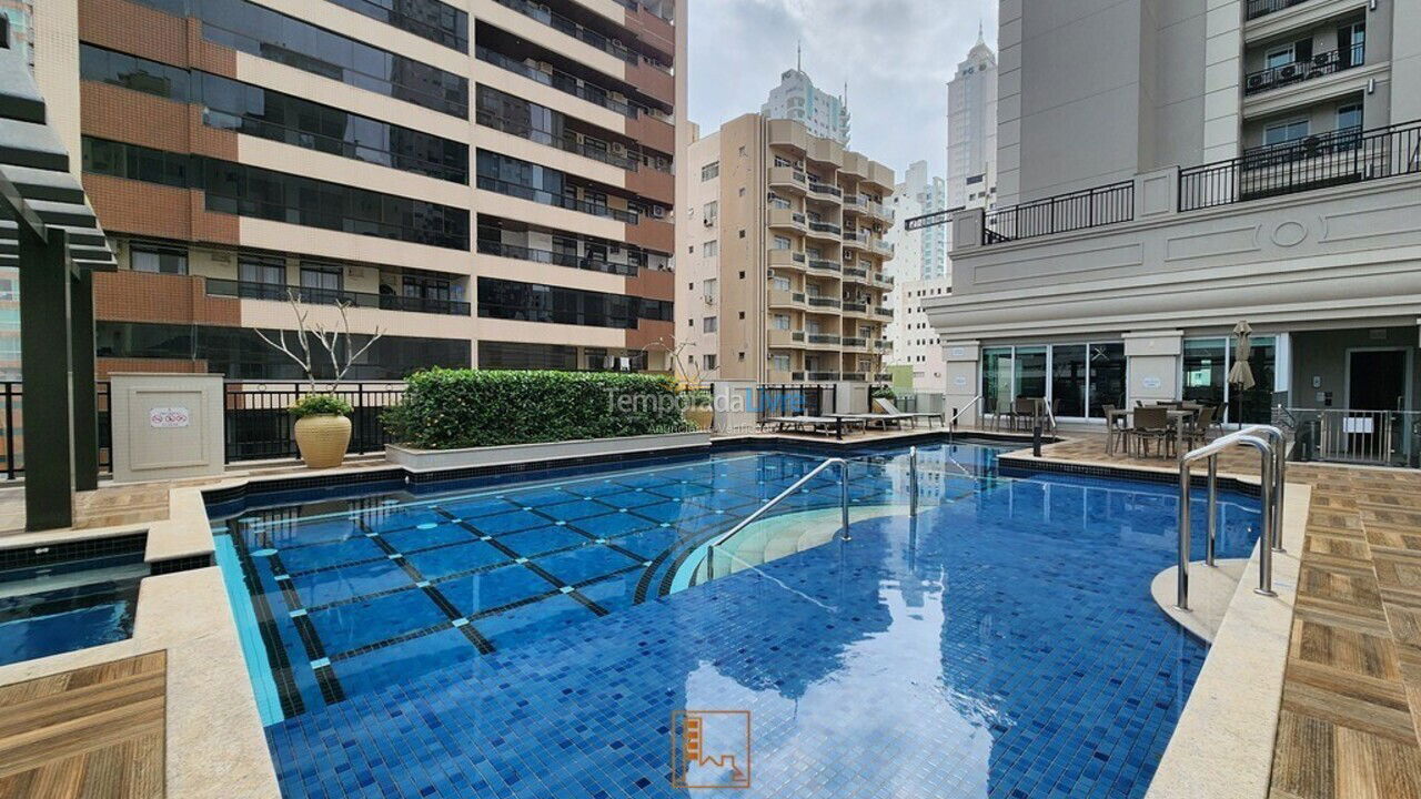 Apartment for vacation rental in Balneário Camboriú (Centro)