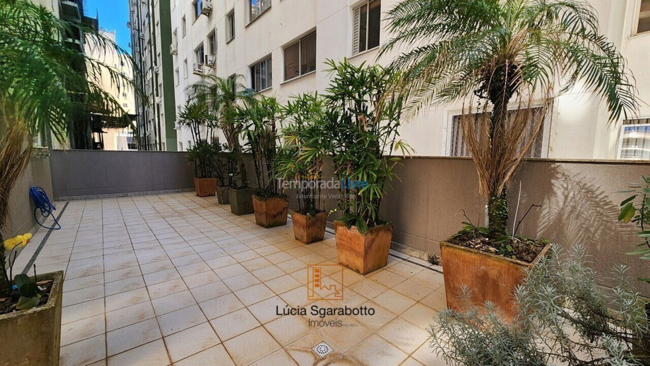 Apartment for vacation rental in Balneário Camboriú (Centro)