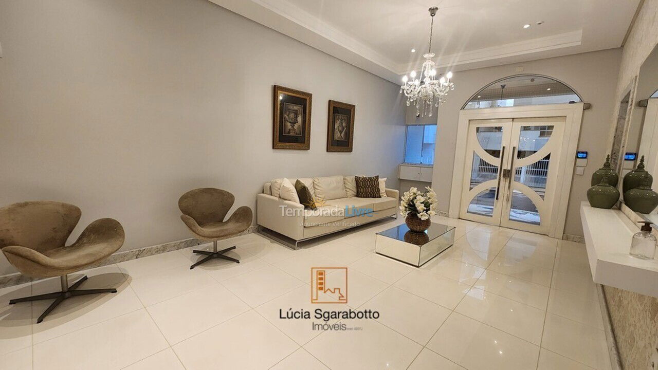 Apartment for vacation rental in Balneário Camboriú (Centro)