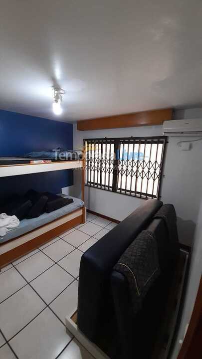 Apartment for vacation rental in Itapema (Centro)