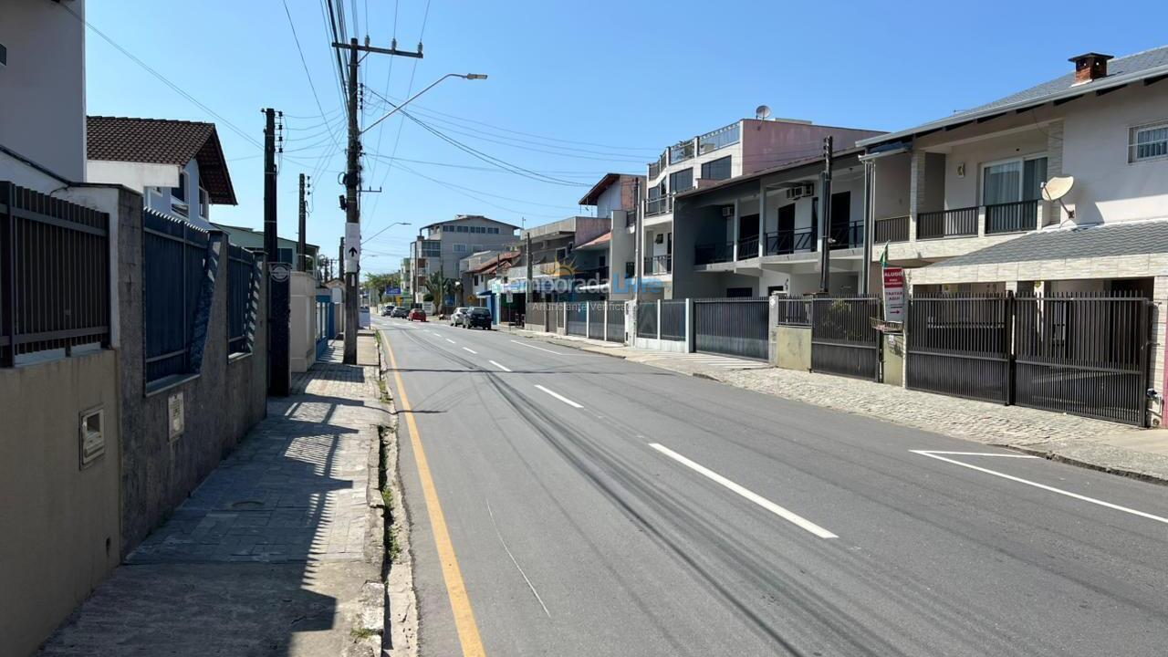 Apartment for vacation rental in São Francisco do Sul (Enseada)