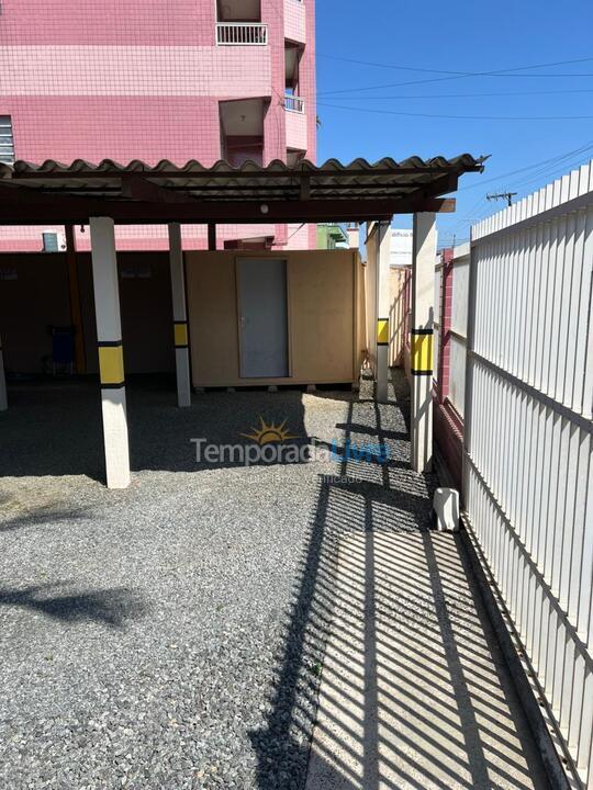 Apartamento para aluguel de temporada em São Francisco do Sul (Enseada)