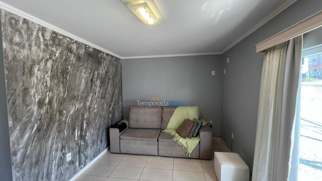 Apartment for vacation rental in São Francisco do Sul (Enseada)