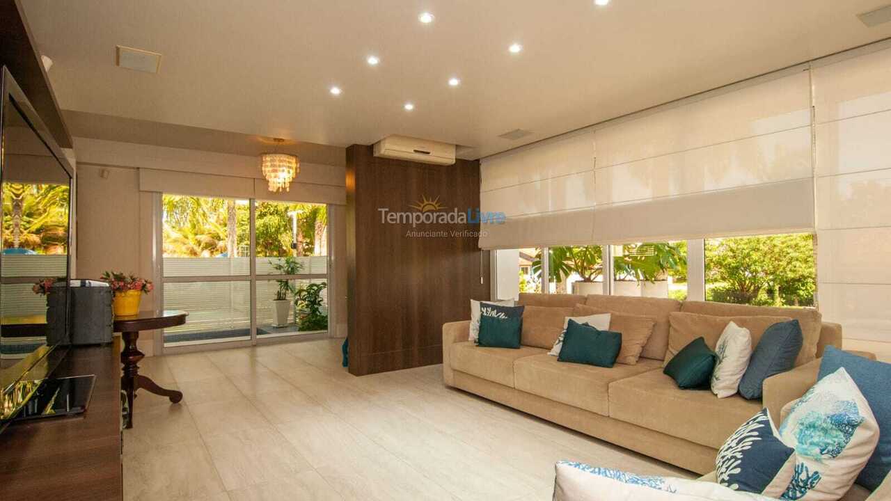 House for vacation rental in Florianópolis (Jurere Tradicional)