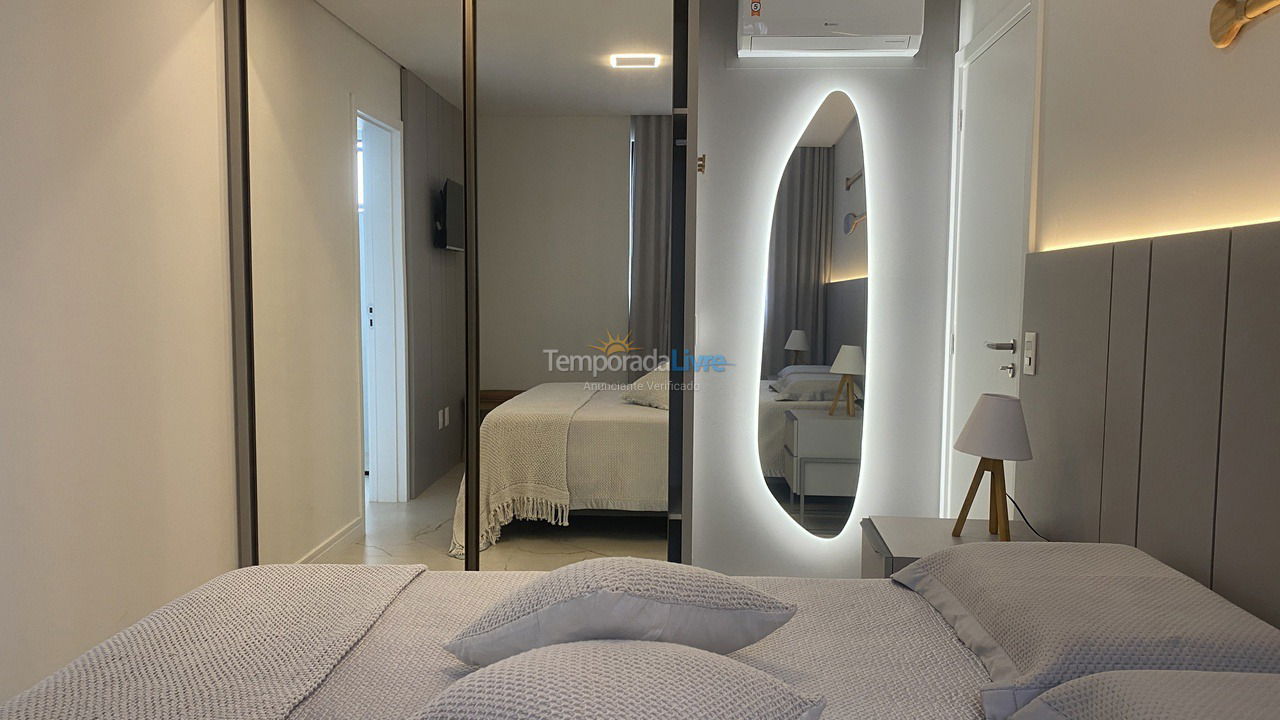 Apartamento para alquiler de vacaciones em Porto Belo (Praia do Pereque)