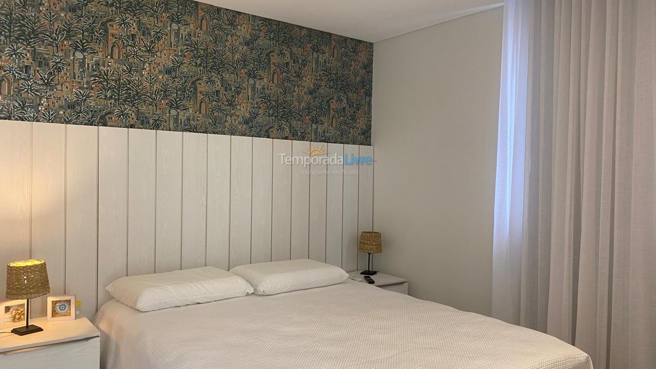 Apartamento para alquiler de vacaciones em Porto Belo (Praia do Pereque)