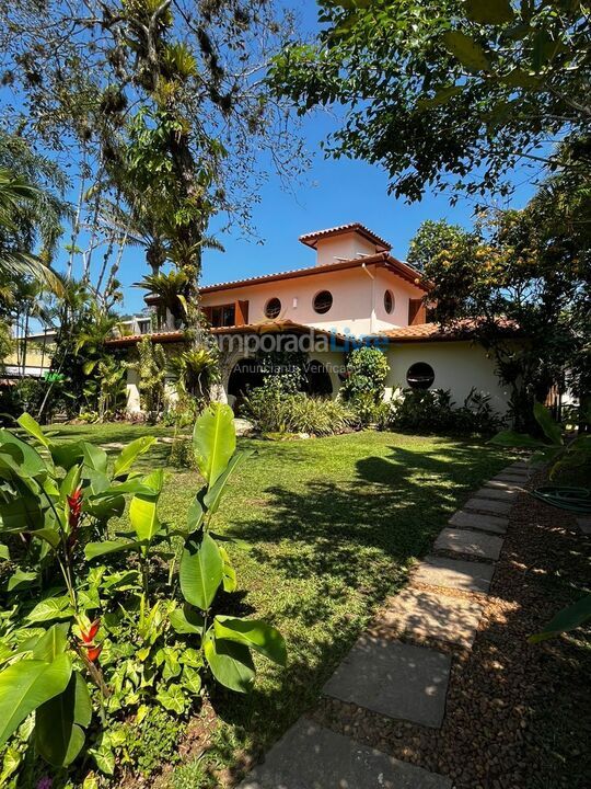 Casa para alquiler de vacaciones em São Sebastião (Praia da Baleia)