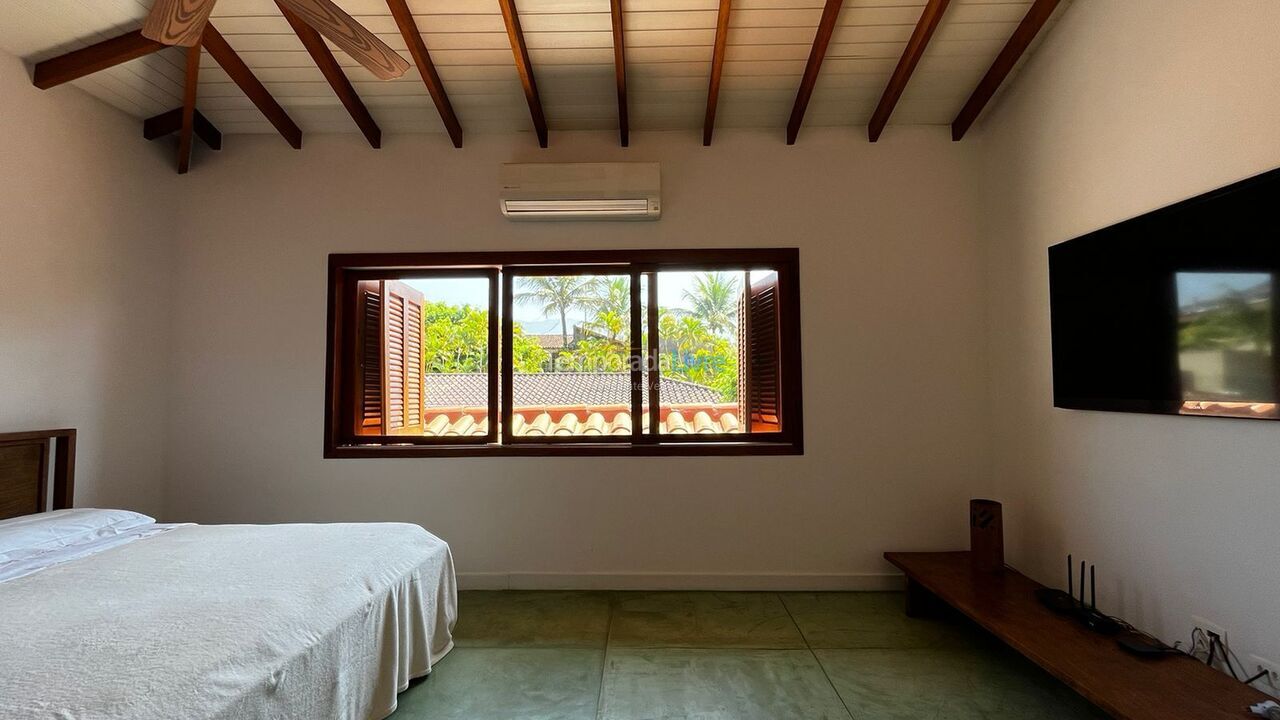 House for vacation rental in São Sebastião (Praia da Baleia)