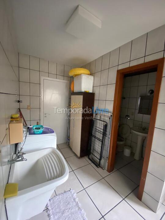 Apartamento para aluguel de temporada em Itapema (Centro)