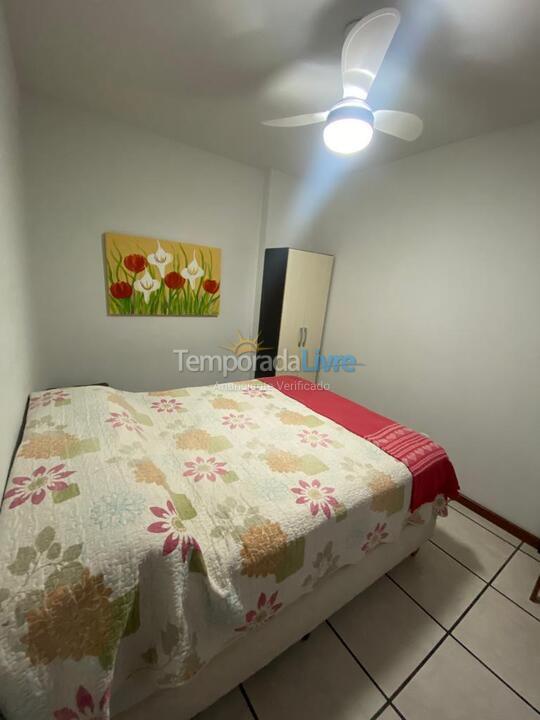 Apartment for vacation rental in Itapema (Centro)