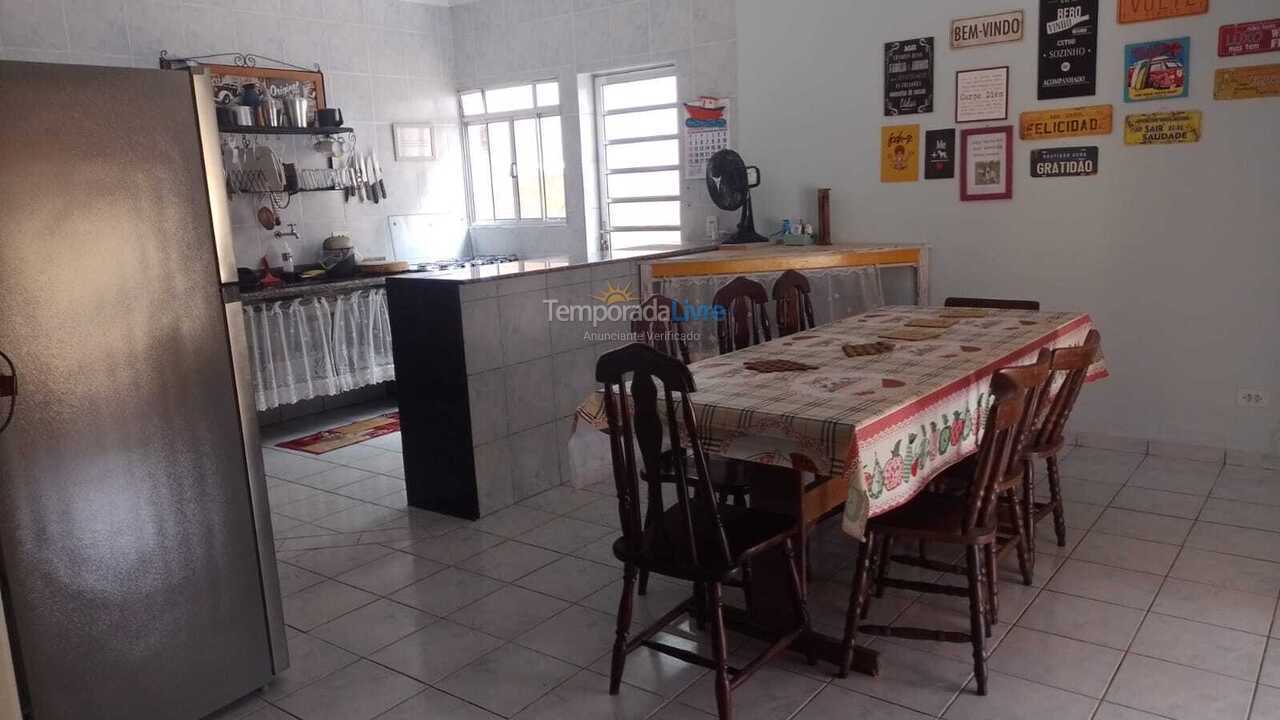 Casa para aluguel de temporada em São Sebastião (Barequeçaba)