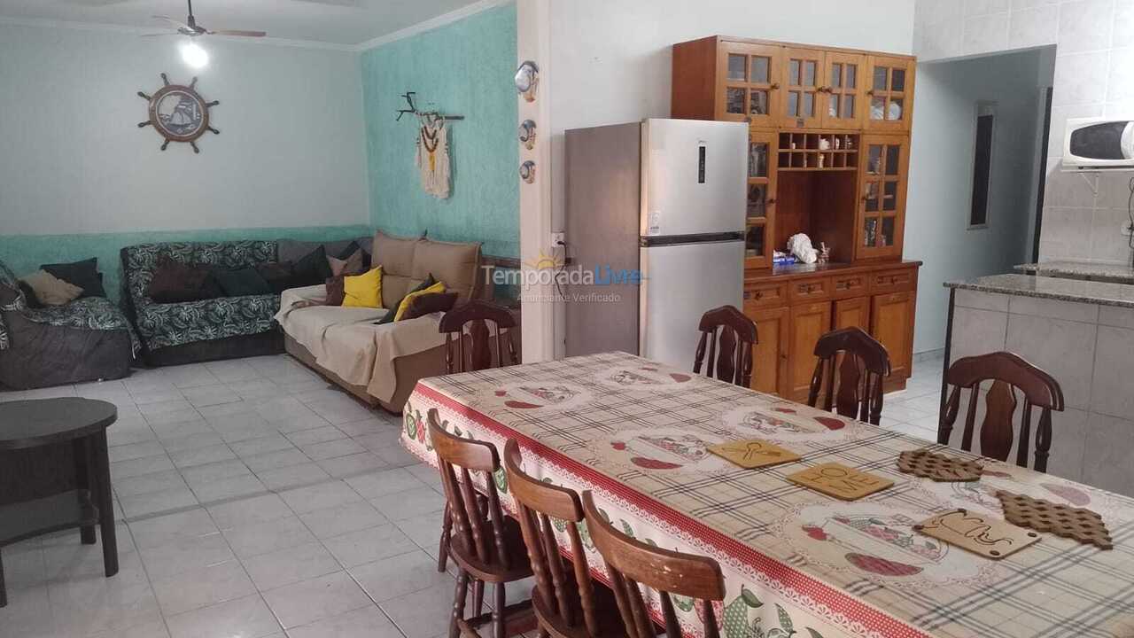 Casa para aluguel de temporada em São Sebastião (Barequeçaba)