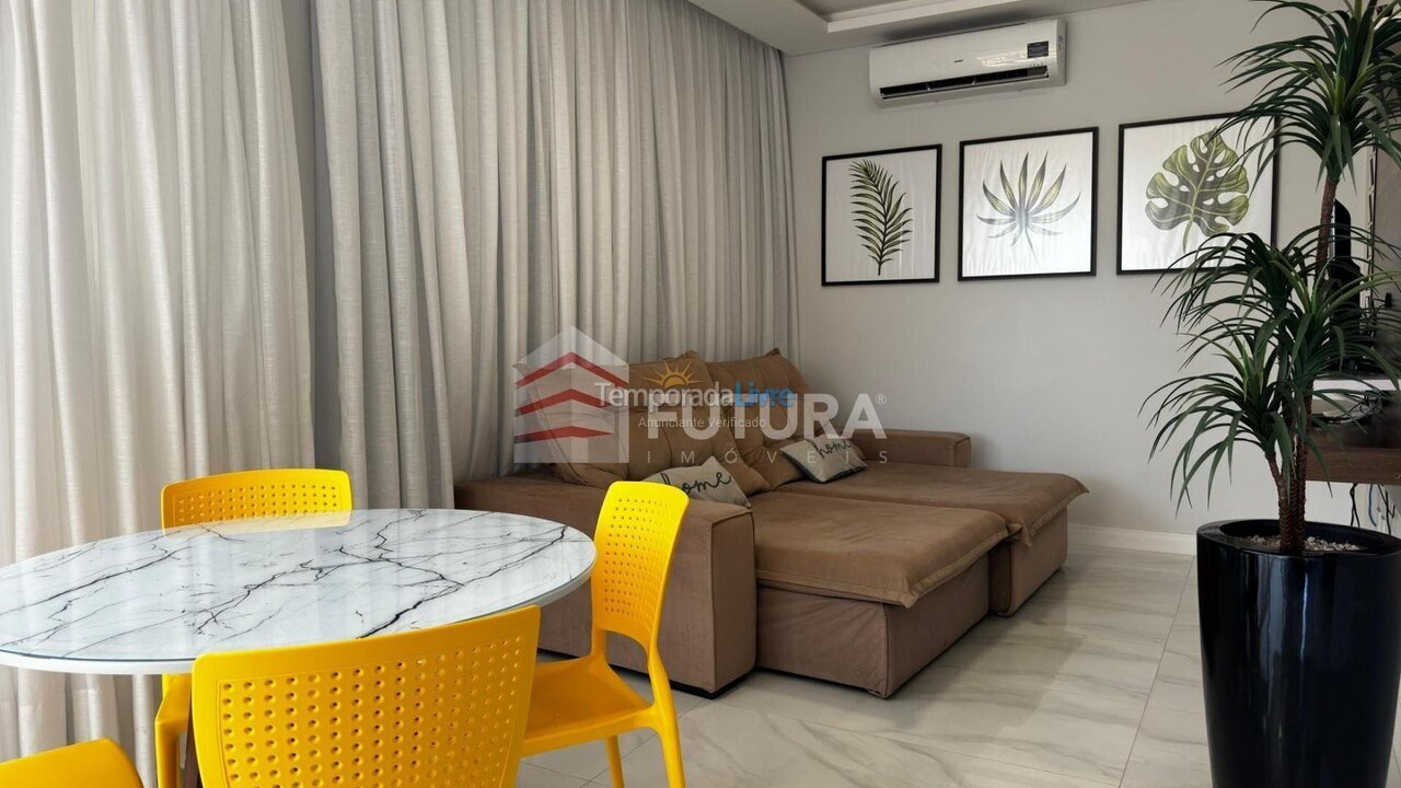 Apartamento para alquiler de vacaciones em Bombinhas (Praia de Bombas)