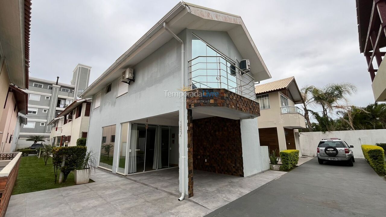 Casa para alquiler de vacaciones em Florianopolis (Praia dos Ingleses)