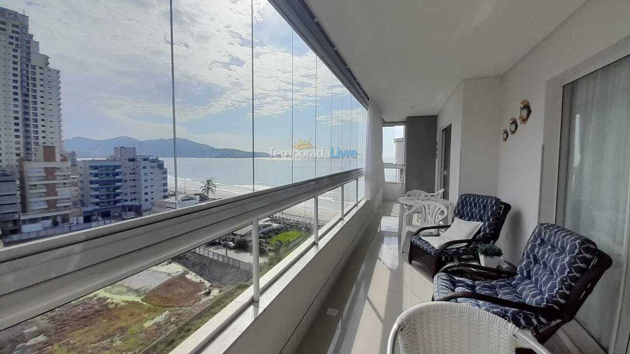 Apartamento para aluguel de temporada em Itapema (Meia Praia)