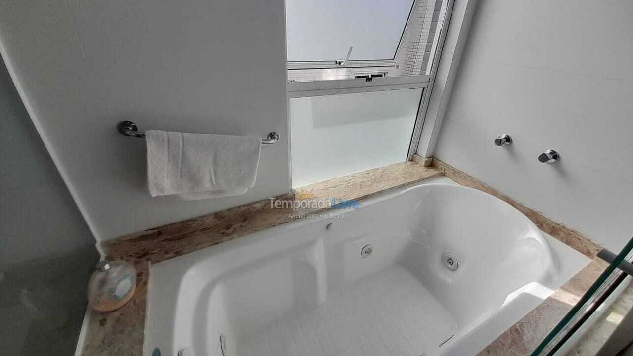 Apartamento para aluguel de temporada em Itapema (Meia Praia)