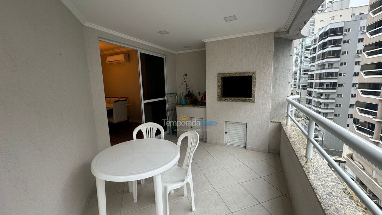 Apartamento para aluguel de temporada em Itapema (Meia Praia)