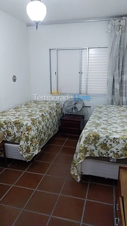 Apartamento para aluguel de temporada em Guarujá (Enseada)